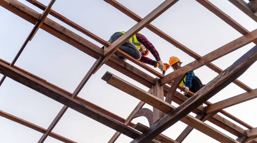Professional residential roofers in Mount Olive, MS